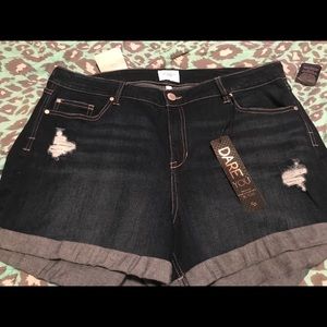 Celebrity Pink Women’s 16 denim shorts